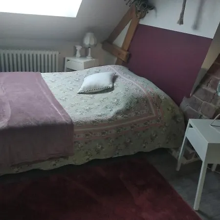 Familiale Mamito Et Papito Bed & Breakfast 3*
